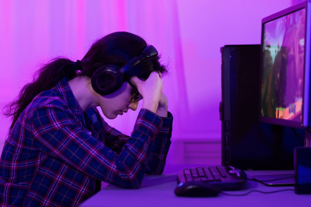 Khi cac nu streamer bi quay roi, doa giet-Hinh-4