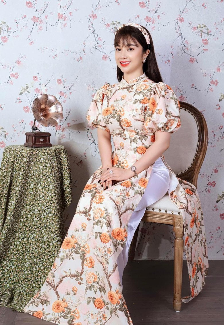 Nữ CEO dân tộc Mường đẹp như Hoa hậu làm dân mạng chao đảo ảnh 7