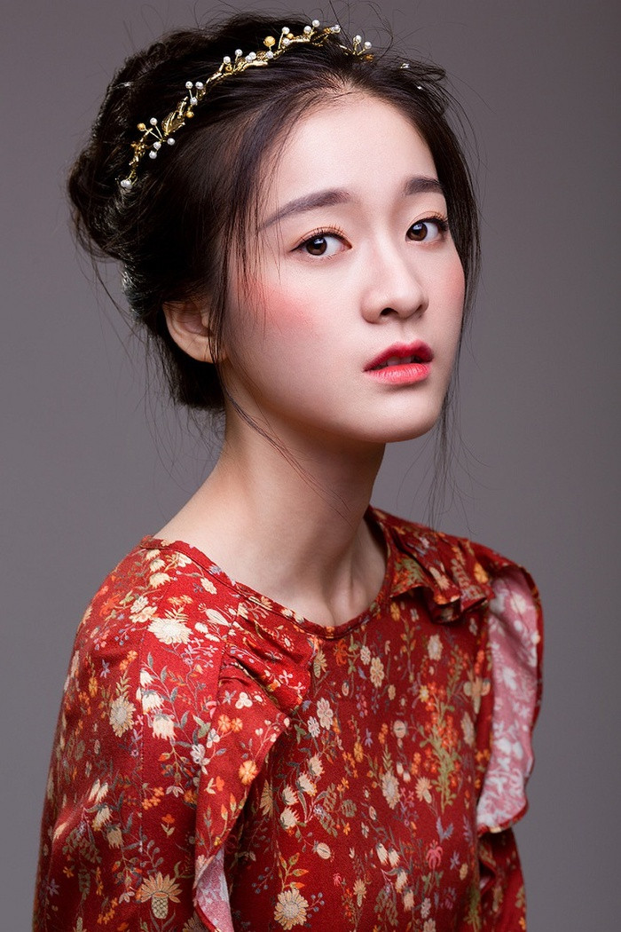 "Tiểu tam" chen chân cuộc tình của Dương Tử bị bôi xấu - Hình 3 "Tiểu tam" chen chân cuộc tình của Dương Tử bị bôi xấu ảnh 3