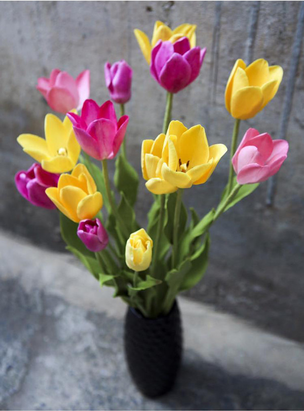 Làm hoa hồng bất tử rồi bán giá tới vài triệu đồng/sản phẩm - Hình 2 Lam hoa hong bat tu roi ban gia toi vai trieu dong/san pham-Hinh-2