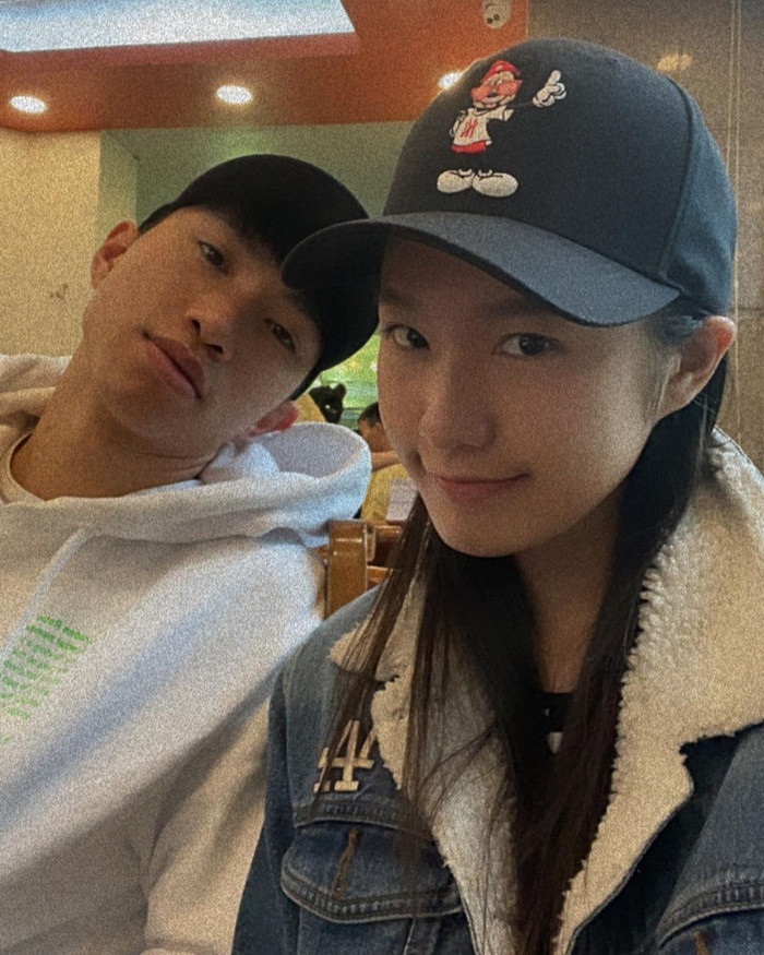 De mat moc di choi cung Doan Van Hau, Doan Hai My than troi vi 'xau'-Hinh-2