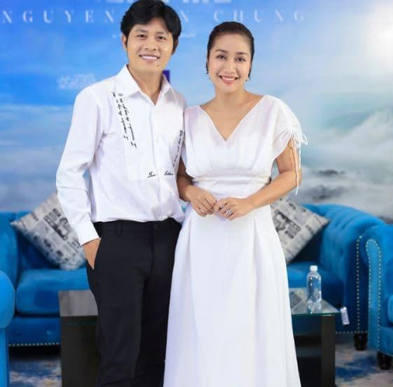 Nguyen Van Chung dang tai doan tin nhan tiet lo khoi tai san cua Oc Thanh Van-Hinh-2