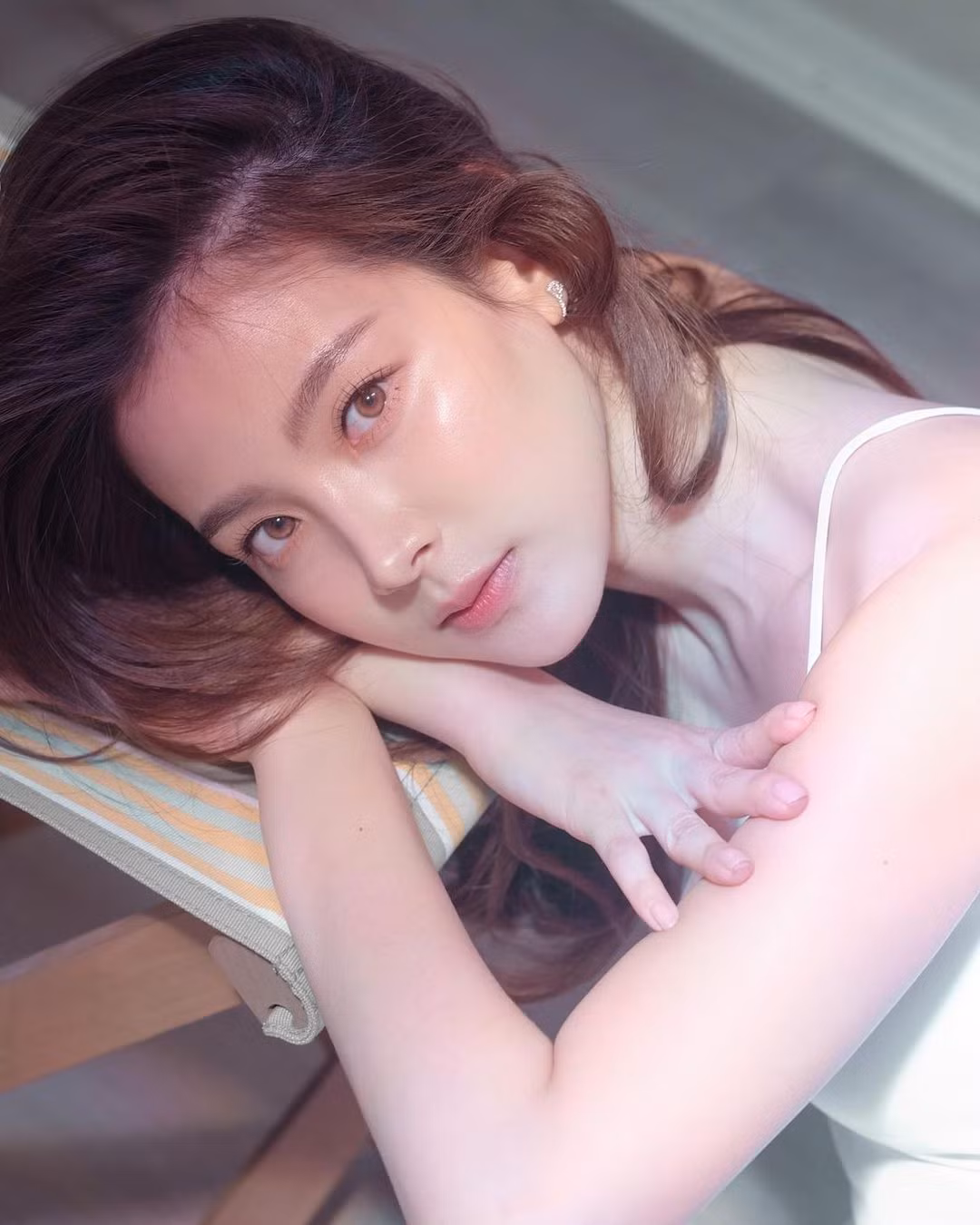 Baifern Pimchanok xinh xuat sac voi dam day lo xuong quai xanh-Hinh-5