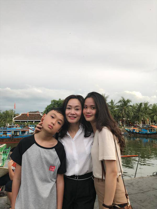 Đời thực của Quách Thu Phương - mẹ Hạ Lam phim Đấu trí - Hình 3 Doi thuc cua Quach Thu Phuong - me Ha Lam phim Dau tri-Hinh-3