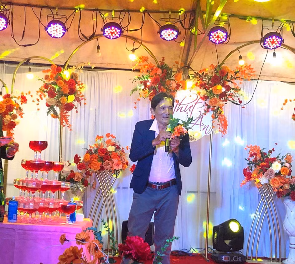 Thuong Tin tim duoc ke sinh nhai moi: Chay so hat dam cuoi-Hinh-2