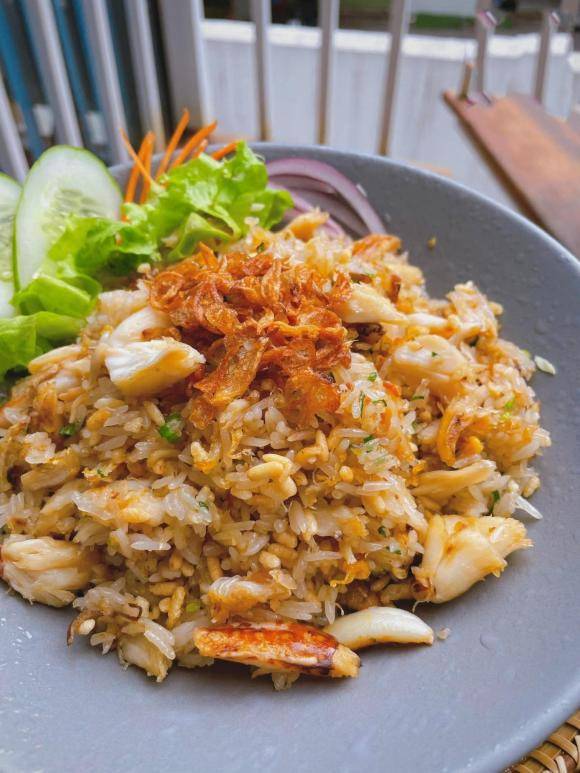 Vo NS Cong Ly dat mon an gan 300 nghin tren mang nhung nhan cai ket buc minh-Hinh-2