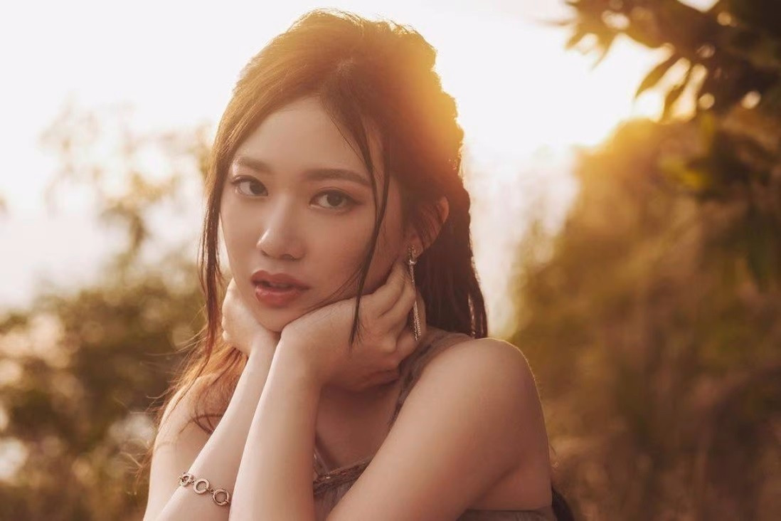 Con gai cao 1,81 m cua Chan Tu Dan-Hinh-6