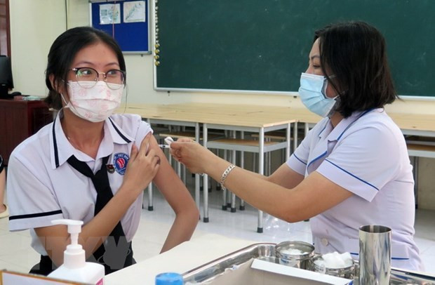 Ngay 13/8: Them 1.815 ca mac COVID-19, mot ca tu vong o Dien Bien