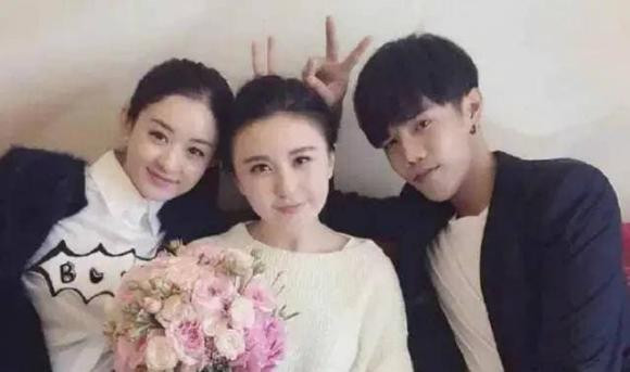 Lo anh em gai cua Trieu Le Dinh, nhan sac khong thua kem chi gai-Hinh-4