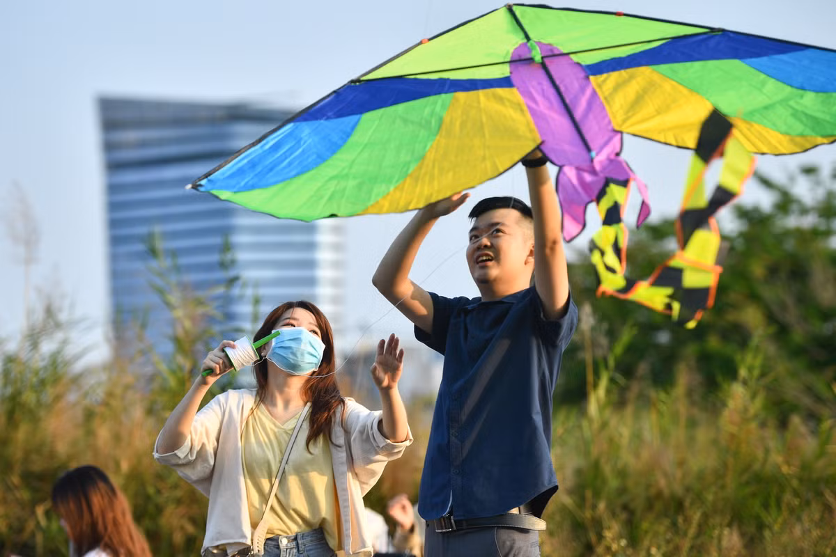 Tinh phi cung leo thang theo bao gia-Hinh-2