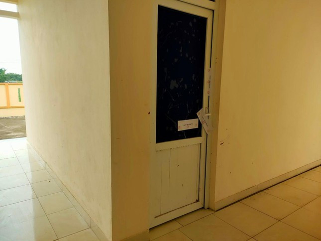 Vu chu tich xa bi danh ghen tai tru so: Xac minh clip nhay cam-Hinh-2