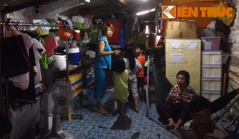 Giấc mộng thay đổi cuộc đời và có điều kiện giúp cha, anh chị và các cháu của chị Ngân đã vĩnh viễn không thực hiện được khi chị đã bỏ mạng nơi xứ người do bị kẻ thủ ác sát hại vào rạng sáng 30/11.