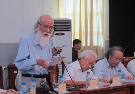 PGS Văn Như Cương: Không cần phải tổ chức một cuộc thi quốc gia rất nặng nề và căng thẳng như hiện nay.