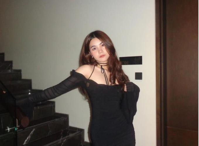 Con gai ut cua Quyen Linh gay bat ngo voi hinh anh quyen ru