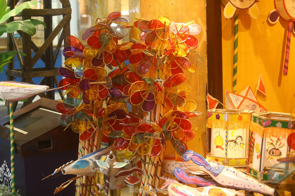 Tuoi tho 'ua ve' voi nhung mau den Trung thu co tu thoi 'ong ba anh'-Hinh-11