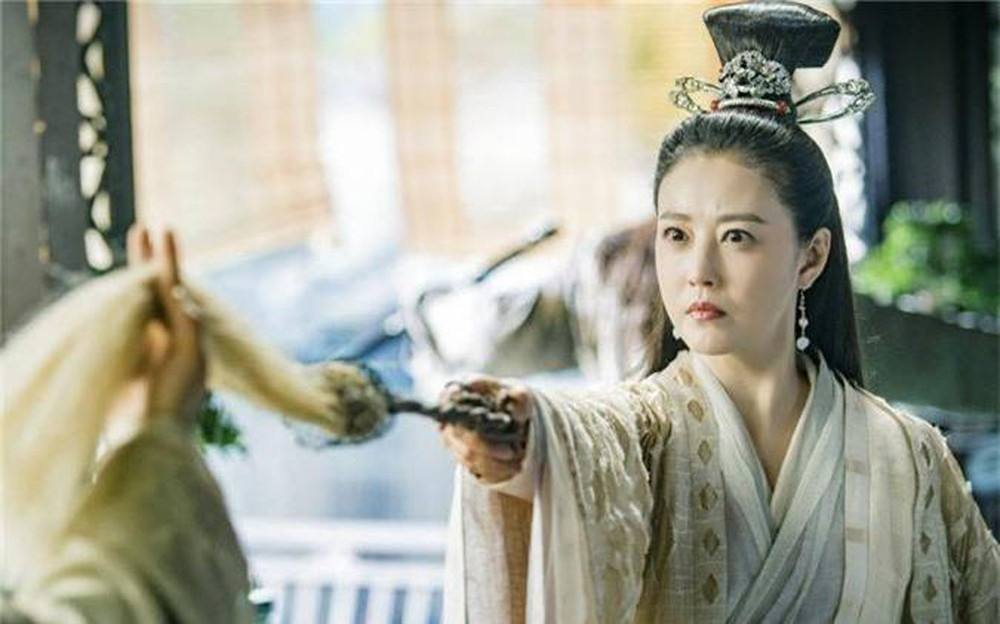 4 sư tổ, chưởng môn đau khổ vì tình trong Kim Dung - Hình 5 4 su to, chuong mon dau kho vi tinh trong Kim Dung-Hinh-5