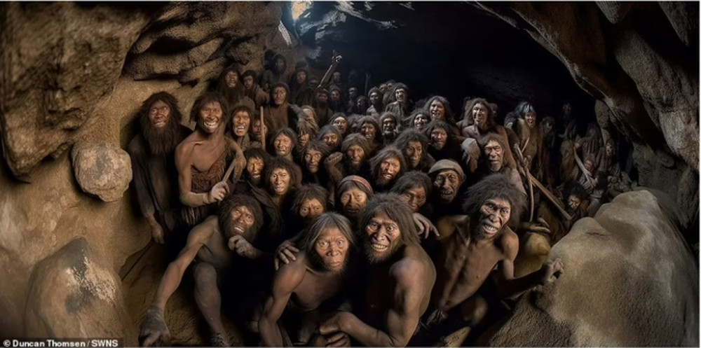 Người tiền sử là khái niệm để chỉ tông Người sử dụng công cụ bằng đá và kim loại. Dù không biết viết và chưa có hệ thống chữ viết, song người tiền sử vẫn có khả năng suy nghĩ và làm mọi cách để sinh tồn trong thế giới tự nhiên. Duncan Thomsen, 53 tuổi, một nhà biên tập phim tự do mới đây đã sử dụng AI để sáng tạo ra một bức ảnh selfie vô cùng độc đáo về chân dung người tiền sử. Bức hình trông khá vui nhộn với bối cảnh người tiền sử cùng nhau chụp ảnh trong hang động.
