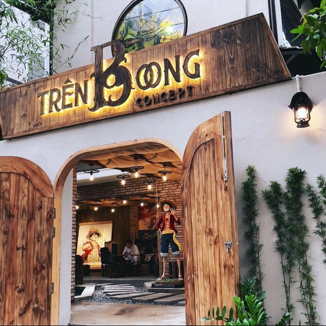 Ghien “One Piece”, ru ngay ca cung check-in nhung toa do “guot”