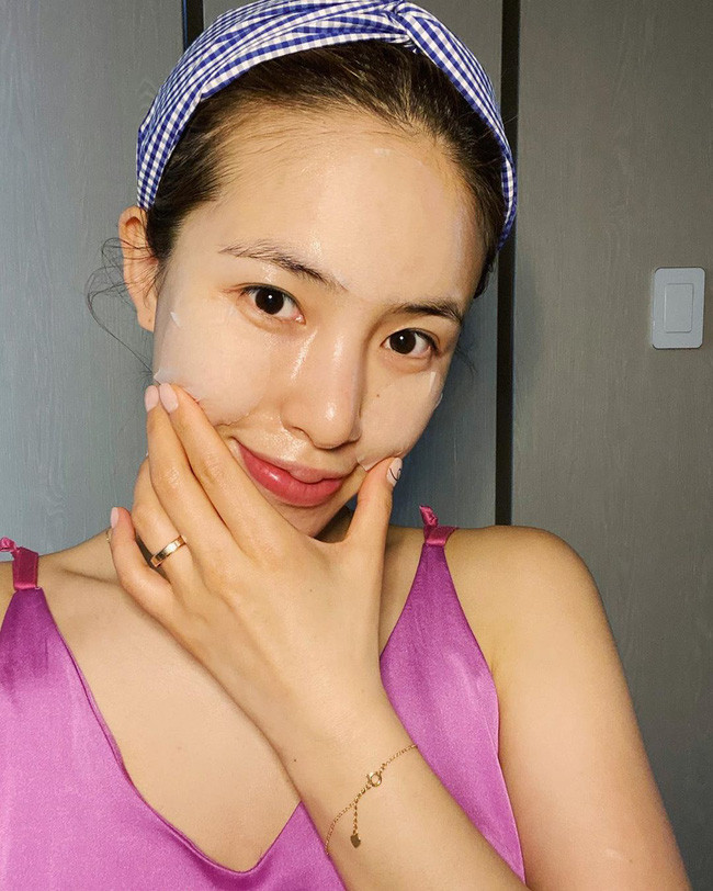 4 lỗi chăm sóc cơ bản vào mùa hè khiến da ngày càng xỉn - Hình 2 4 loi cham soc co ban vao mua he khien da ngay cang xin-Hinh-2