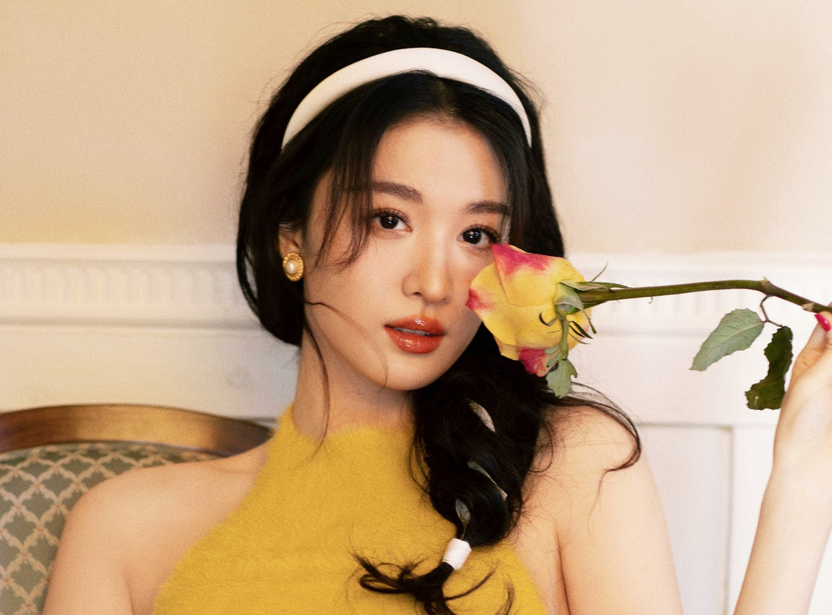 Nhan sac than tien ty ty the he moi