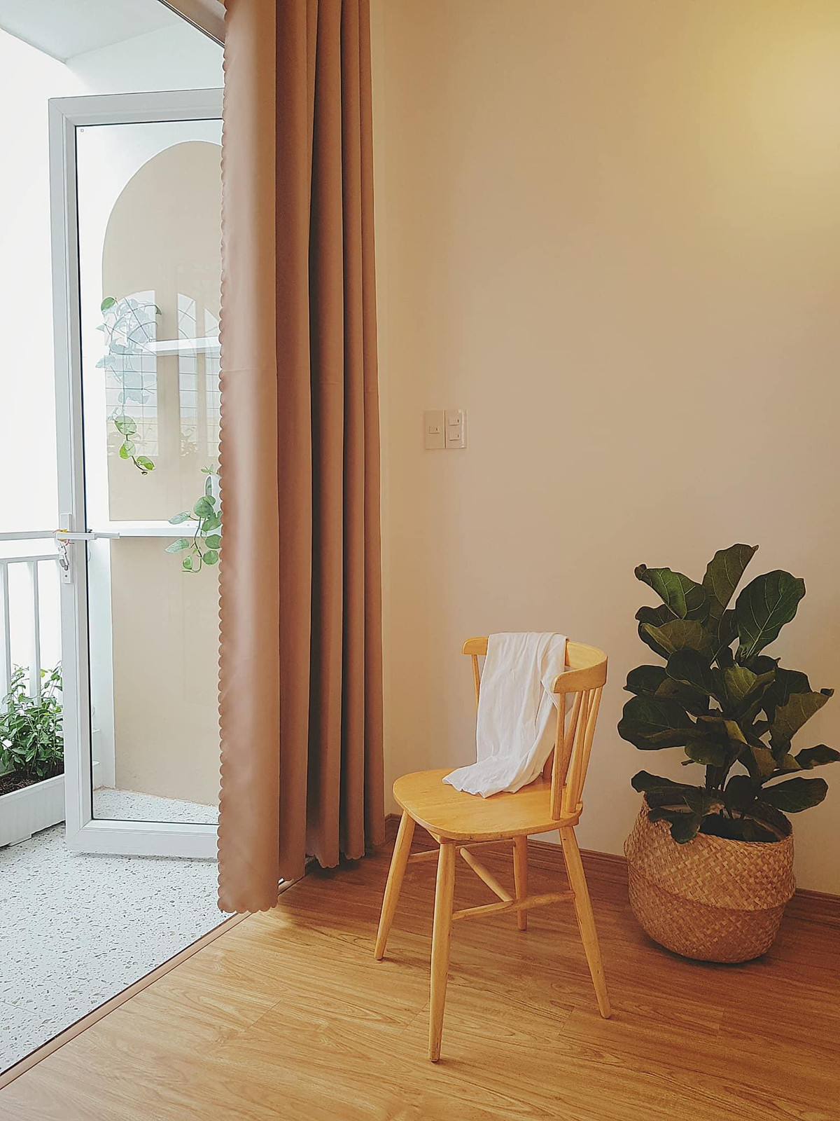 Nha pho 2 mat ngo hoa khong gian song Han Quoc sau cai tao-Hinh-16