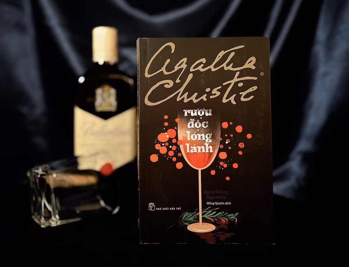 Tinh yeu, thu han, tien bac trong 