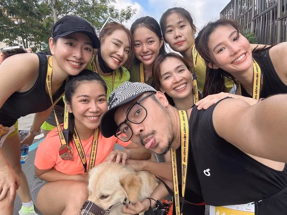 Nha Phuong di chay tuong phan cam nhung 10 diem tinh te