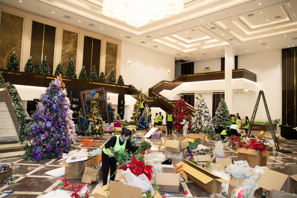 Dam Vinh Hung gay sung sot khi lam dieu nay