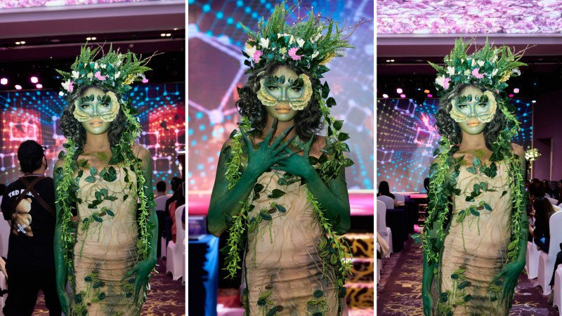 ácphẩm “Thần Rừng” của nhóm Devil láy cảm hứng từ thiên nhiên, sức sống mãnh liệtcủa những cánh rừng dù phải đối mặt với thách thức tồn vong do con người tạora.