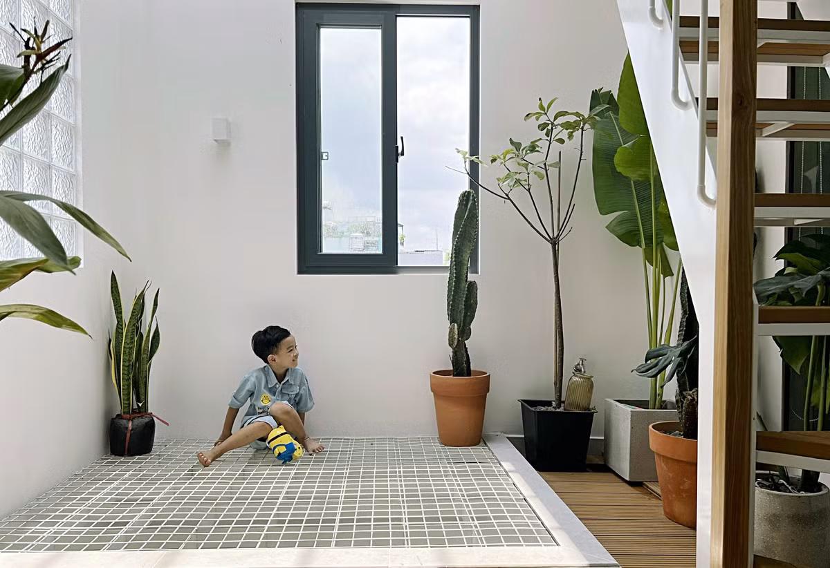 Ngoi nha binh yen, gat bo nhung on ao pho thi o Ha Noi-Hinh-17