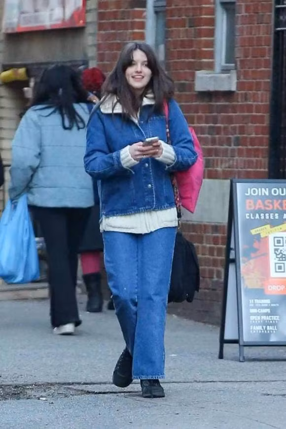 Nu cuoi 'tan chay' cua con gai nam tai tu Tom Cruise