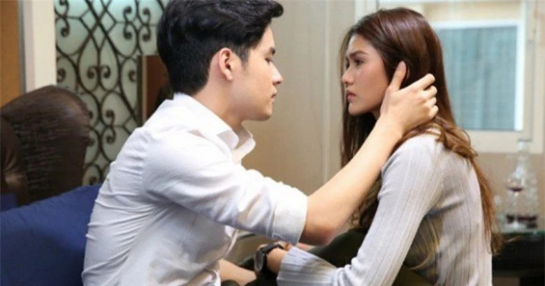 Ly than vi chong ngoai tinh, anh thu thi mot cau khien toi doi y