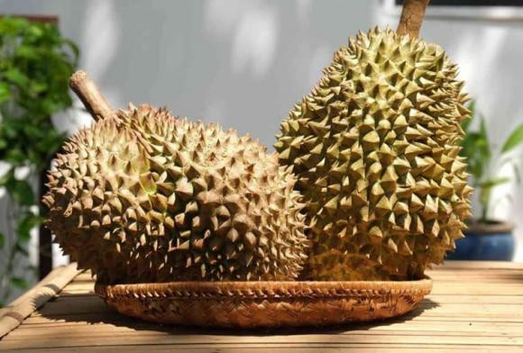 5 loai qua cam ky khong duoc cung tren ban tho ngay Tet-Hinh-3