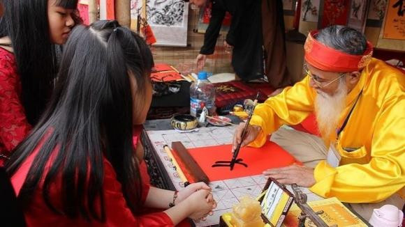 Khai xuan nam Giap Thin 2024 ngay nao tot?-Hinh-3