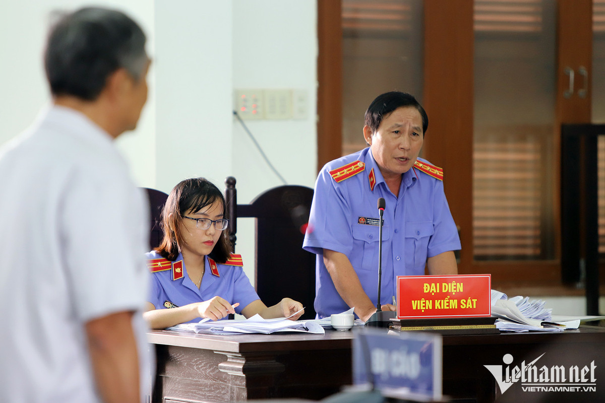 Tuyen an Cuu Pho Chu tich tinh Phu Yen-Hinh-3