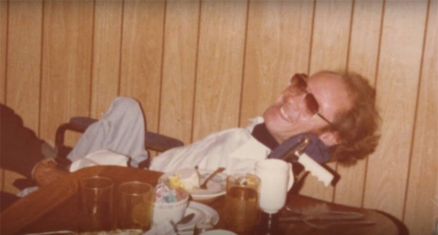 Kỳ tích của người đàn ông bại liệt 70 năm sống trong “phổi sắt“ ảnh 2