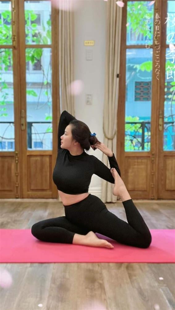 Phan Nhu Thao nhan duoc nhieu loi khen sau man giam can ngoan muc-Hinh-9