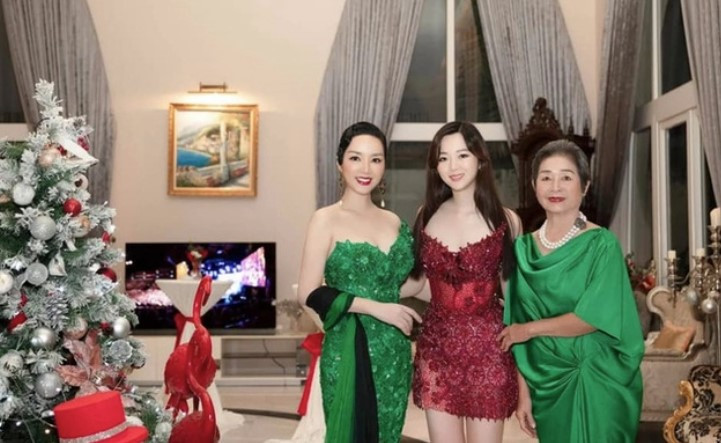 Gia đình Giáng My luôn dành sự quan tâm, chăm sóc lẫn nhau.