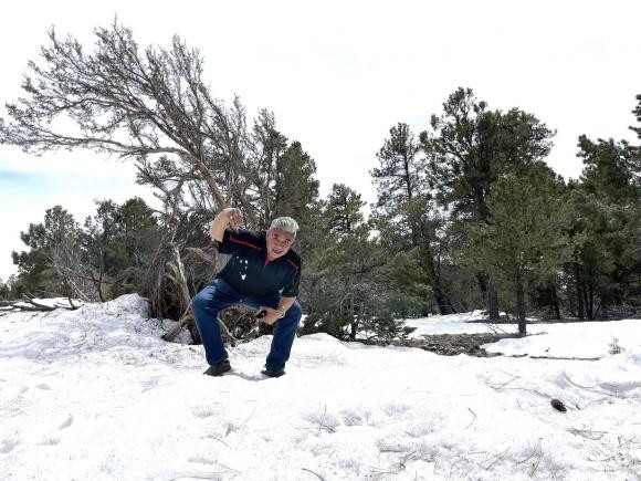 Lê Tuấn Anh đang ở Mỹ cùng các con.