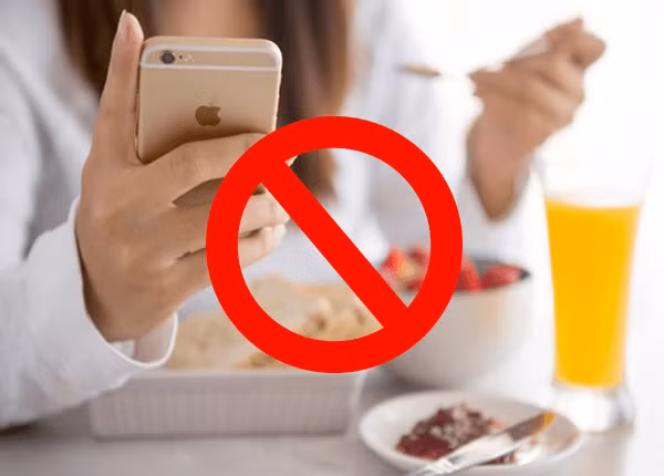 5 thoi quen an uong gay benh da day: Viec so 2 da so nguoi tre mac phai