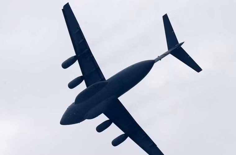 Tải trọng của nó được tính toán là lên tới 66 tấn.