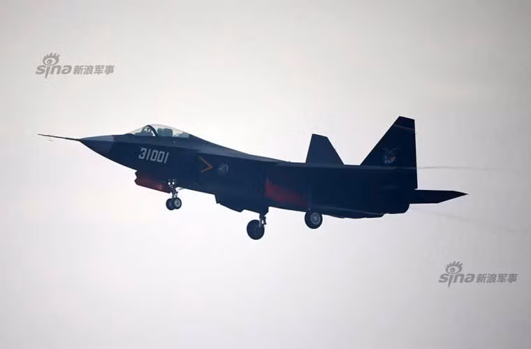 Chuẩn bị hạ cánh.