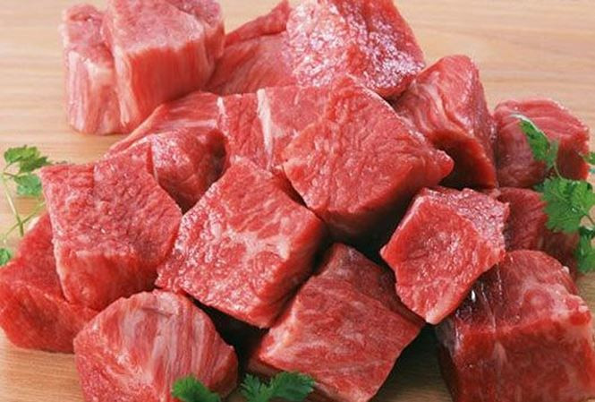 Nau thit bo dung dai cho thu nay vao, can than don benh ve nguoi