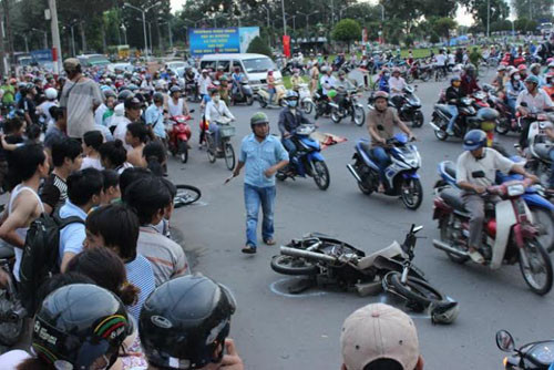 Hiện trường vụ TNGT đặc biệt nghiêm trọng.