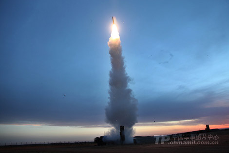 HQ-9 được Trung Quốc phát triển dựa trên công nghệ S-300 (Nga), và giờ đây nó lại đánh bại S-300 ở Thổ Nhĩ Kỳ.