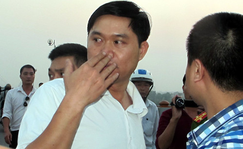 Chân dung vị BS máu lạnh Nguyễn Mạnh Tường.