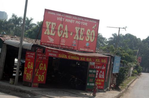 Nơi phóng viên Kháng bị 2 nam thanh niên kéo vào cưỡng đoạt tài sản. Nhưng đến khi PV khác đến hỏi về sự việc, những người làm việc tại đây không trả lời.