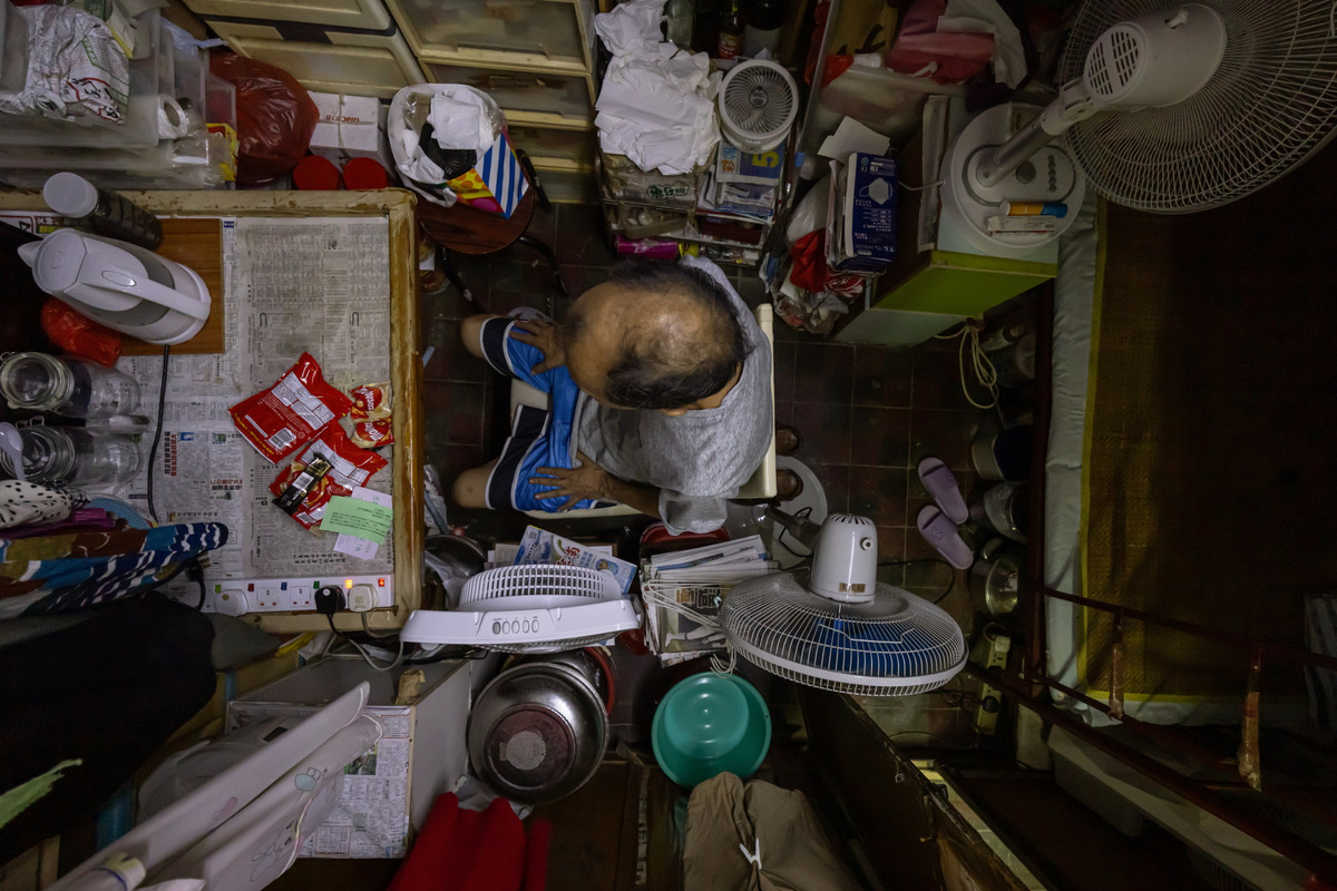 Căn hộ của ông Kwong nhìn từ trên cao.