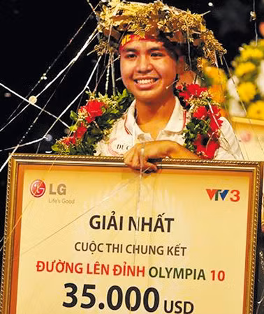 Theo các khán giả thì với phát âm của Đức đáp án phải là “plumper” chứ không phải “plumber”. Phát âm đúng phải là “pờ lăm mờ” trong đó chứ “b” là âm câm.