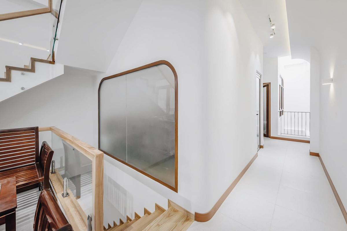 Nguoc xuoi 10 nam o TP HCM, con trai ve que xay nha bao hieu cha me-Hinh-7